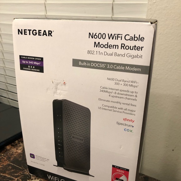 NETGEAR C3700 N600 WiFi CABLE MODEM ROUTER DUAL BAND GIGABIT 340 MBPS FAST ! - Picture 11 of 16